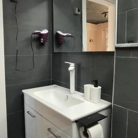 Aze's Garden Apartment Kas