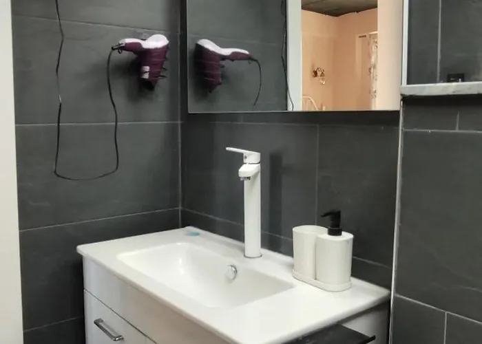 Aze's Garden 公寓 卡斯